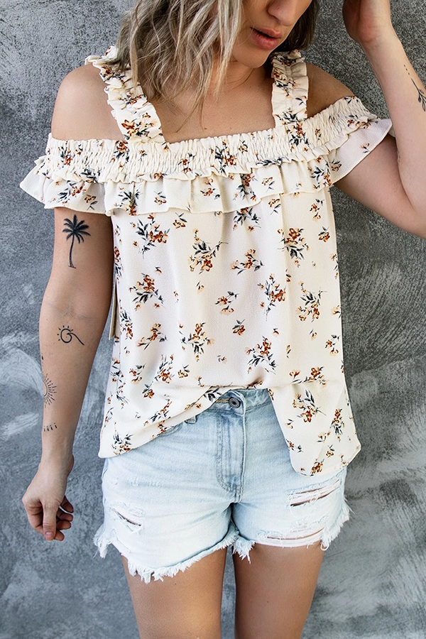 Summer Wonderland Floral Blouse