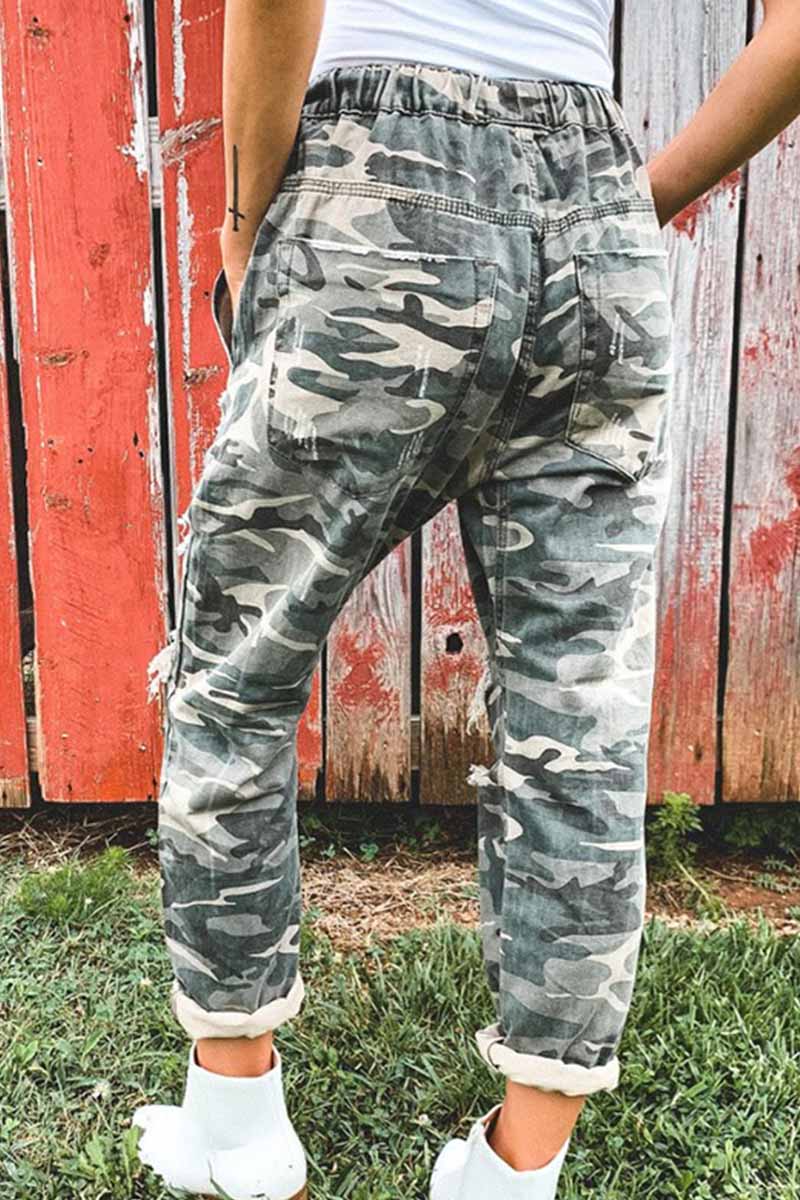 Adjustable Waist Camouflage Bottoms With Holes