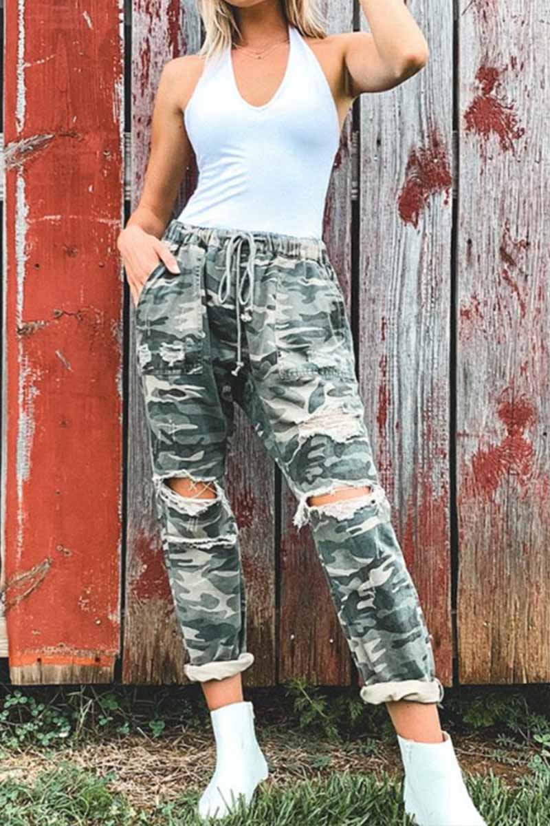 Adjustable Waist Camouflage Bottoms With Holes
