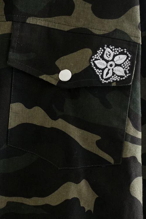 Badge Button Pockets Camo Jacket