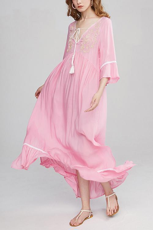 Embroidery Flares Sleeve Maxi Dress