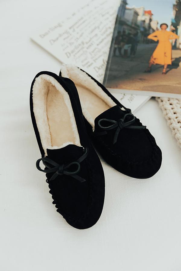 Fuzzy Faux Suede Bow Flats Moccasin Slipper