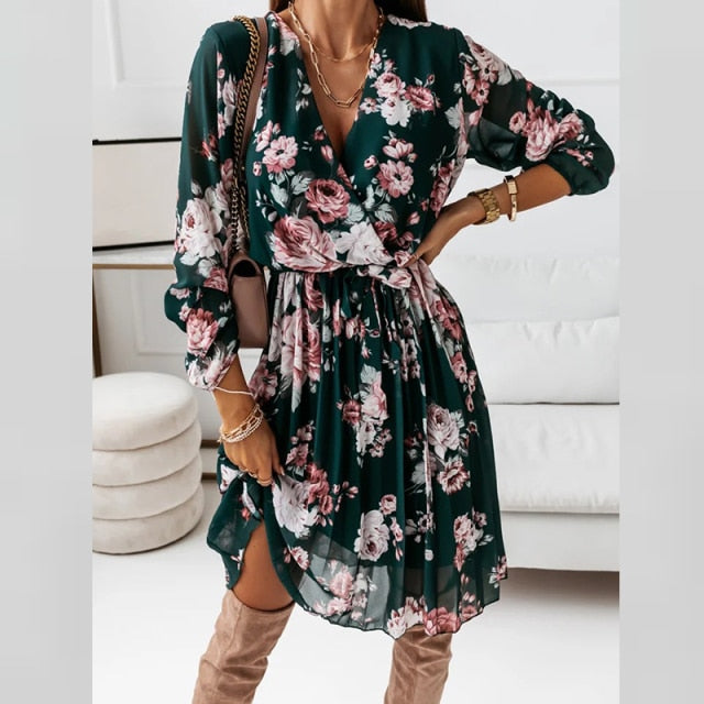 Floral Print Short Sleeve V-Neck Pleated Mini Dress